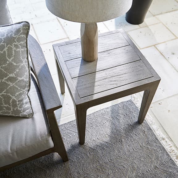 LANE VENTURE Avila Square End Table
