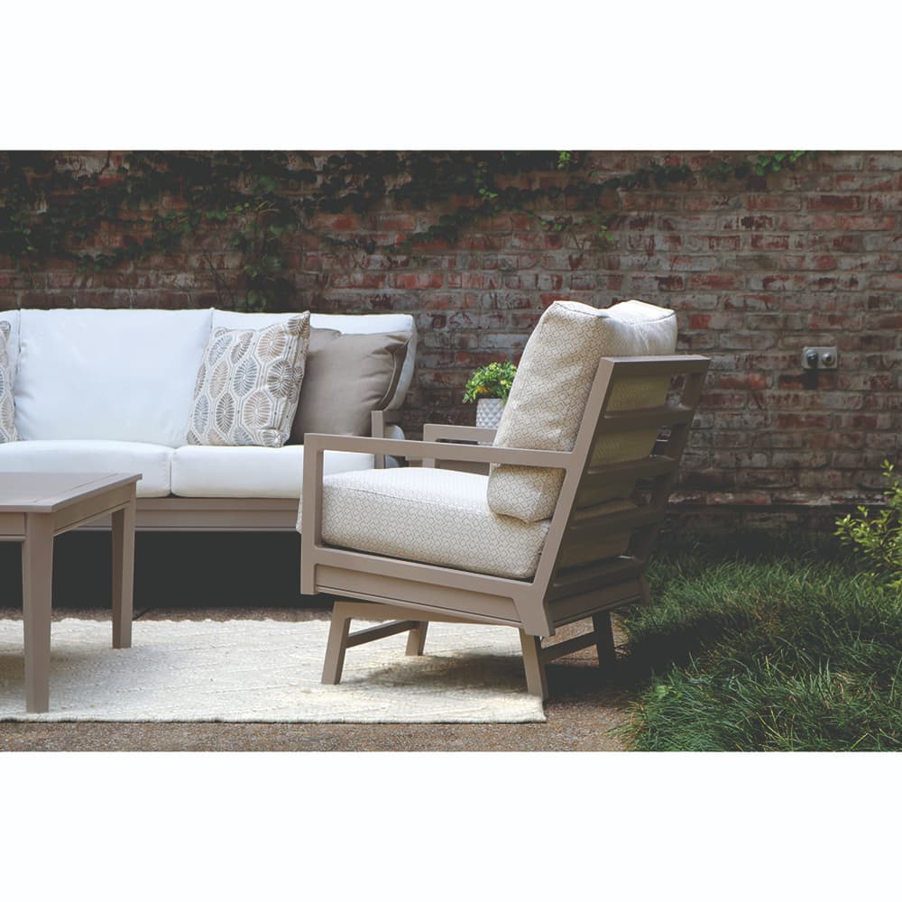 LANE VENTURE Santa Rosa Cushion Spring Lounge Chair