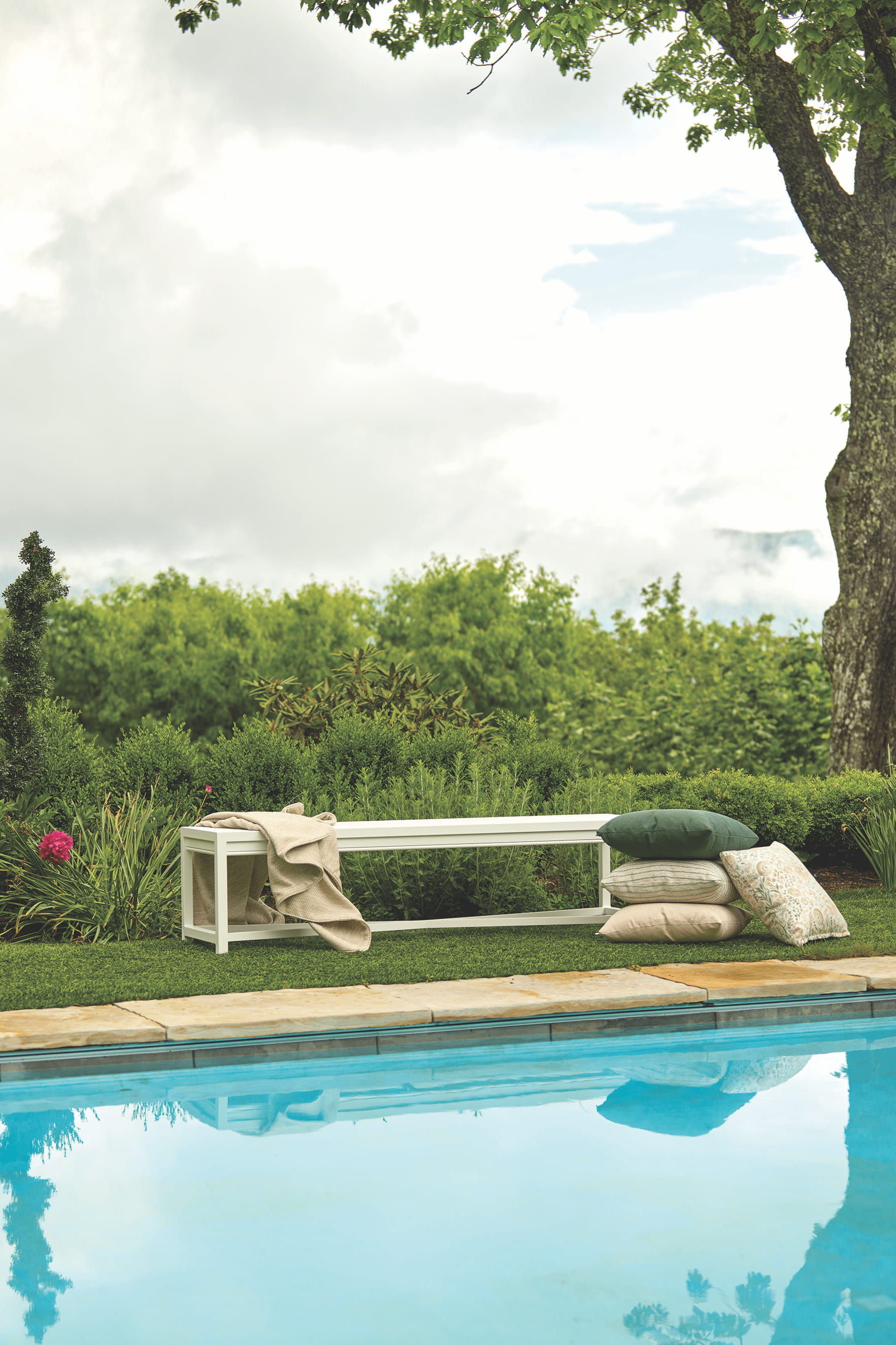 LANE VENTURE WIntherthur Garden Garden Armless Bench