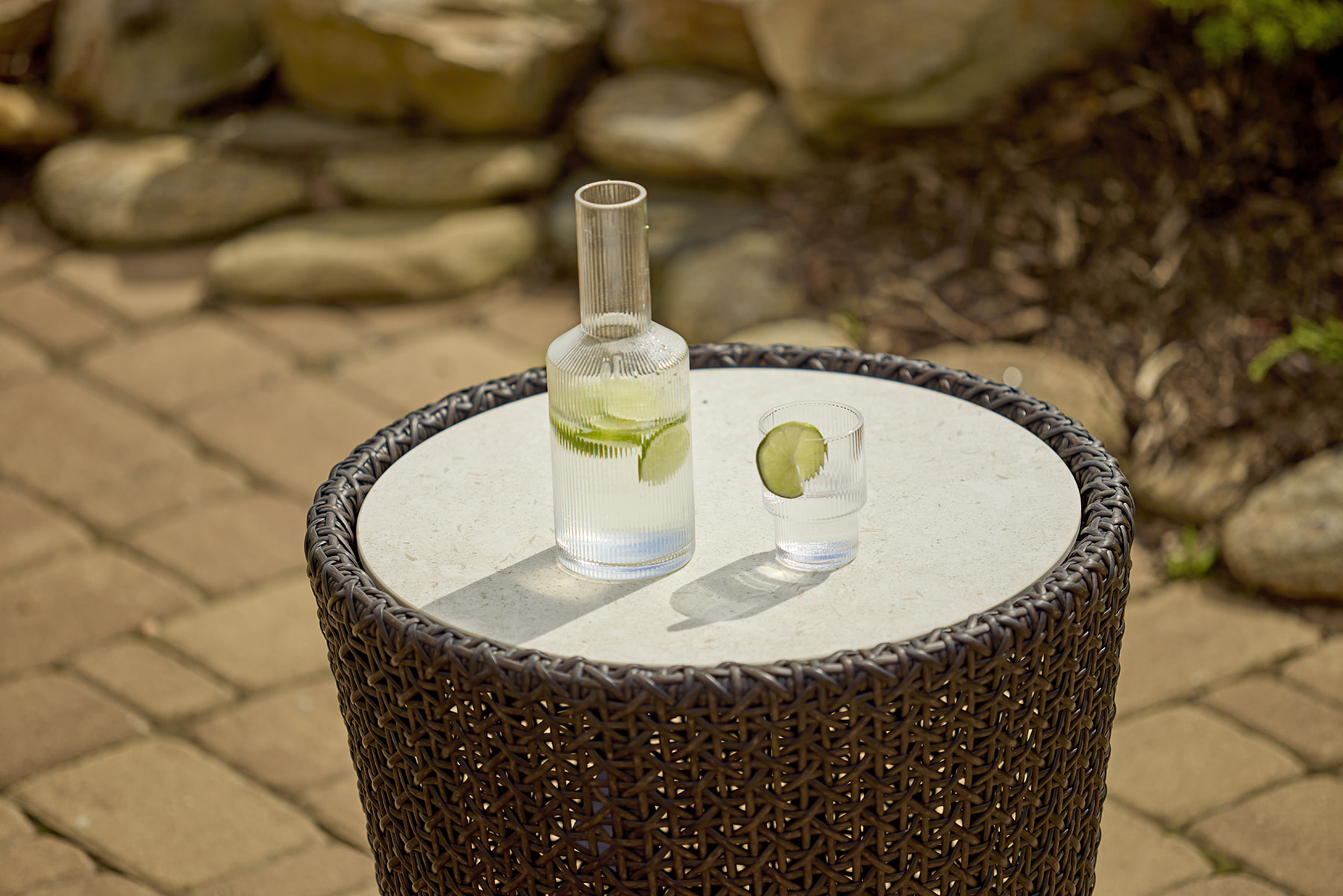 LANE VENTURE Lenox Hill Woven End Table