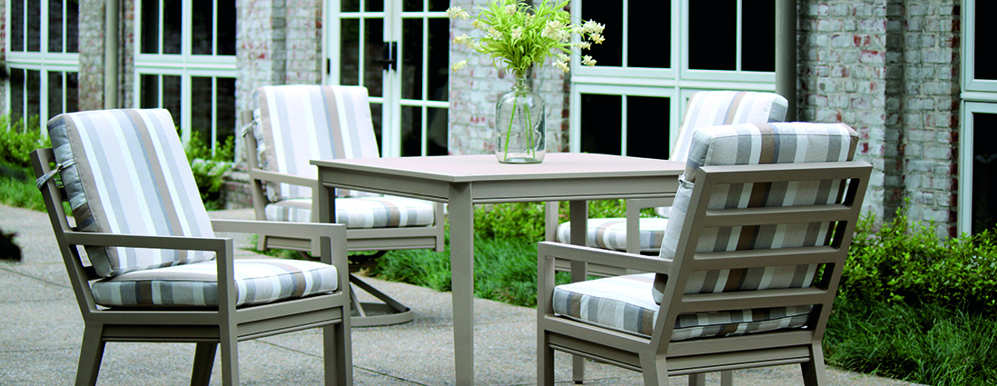 Santa Rosa Tables